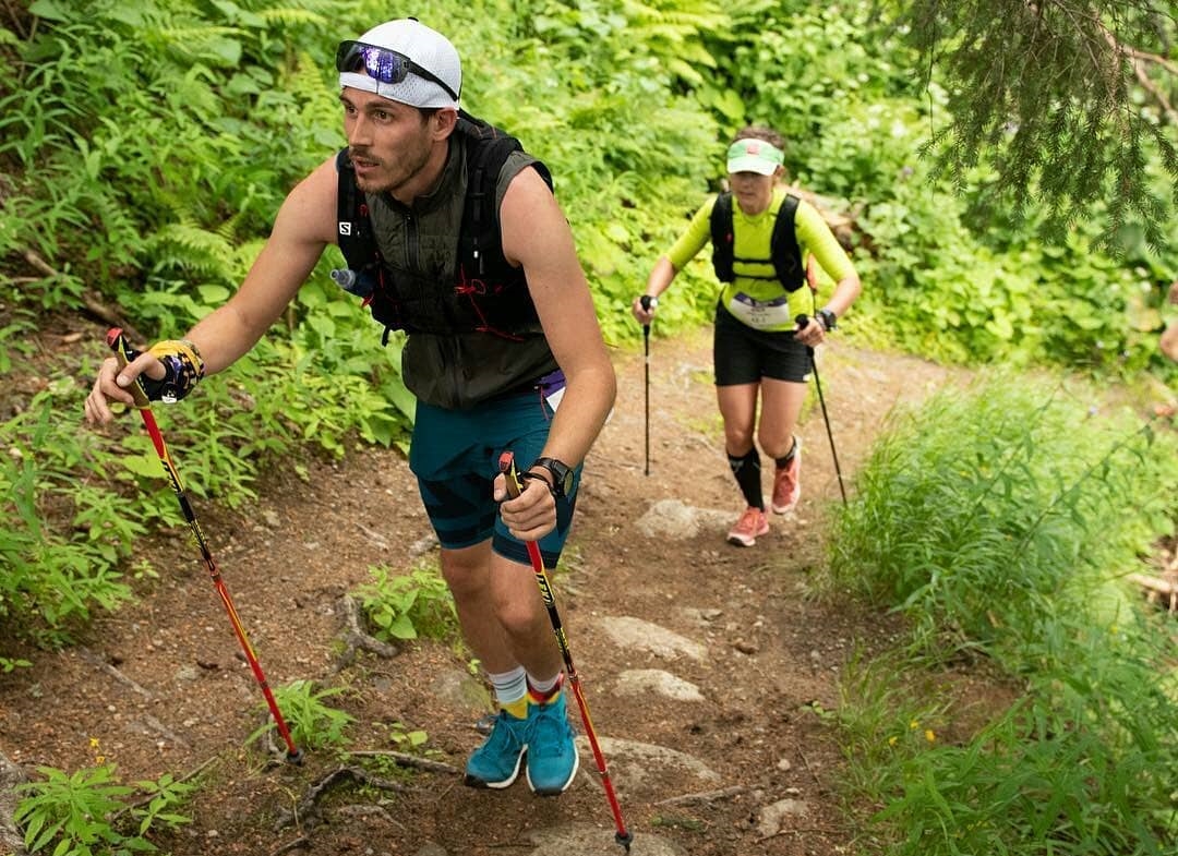 Gậy chạy trail